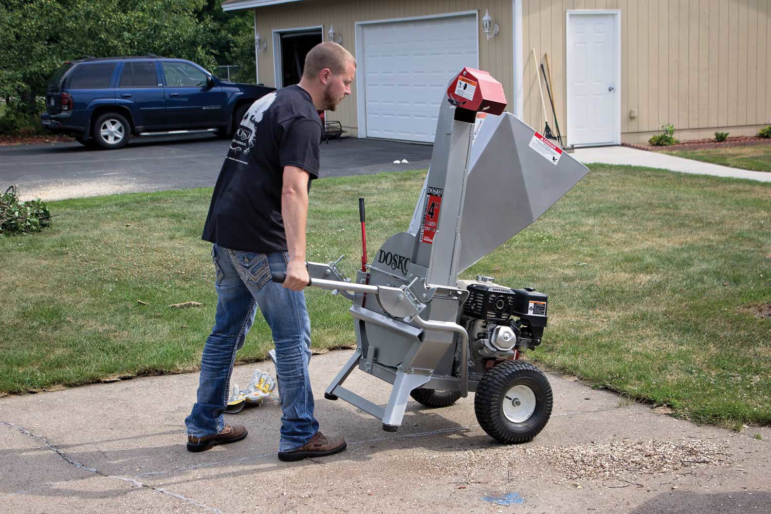 Dosko Brush Chipper | 4 in. Capacity | Honda GX390 | 13-21T-13H