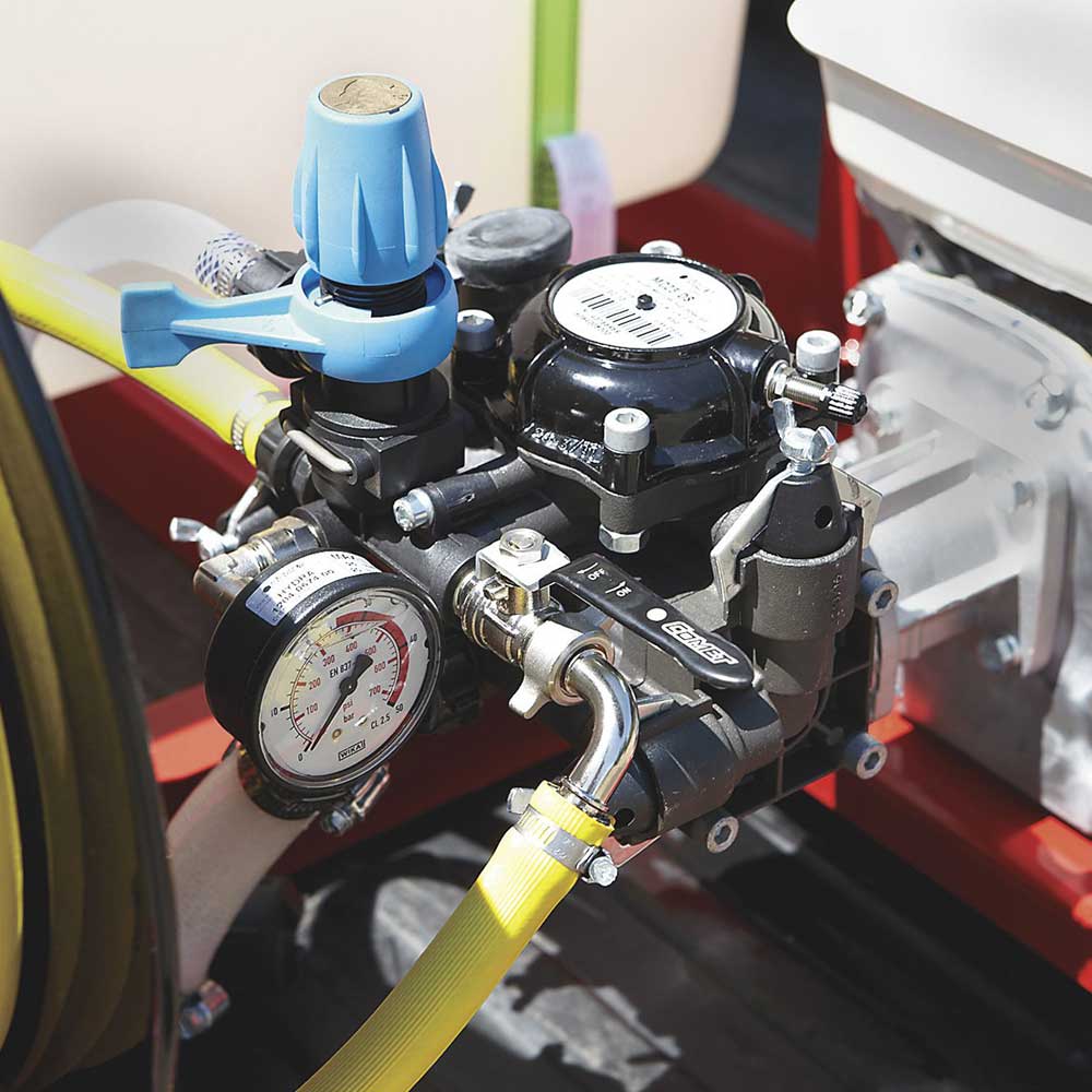 NorthStar Skid Sprayer | 100-Gallon Capacity | Honda GX160