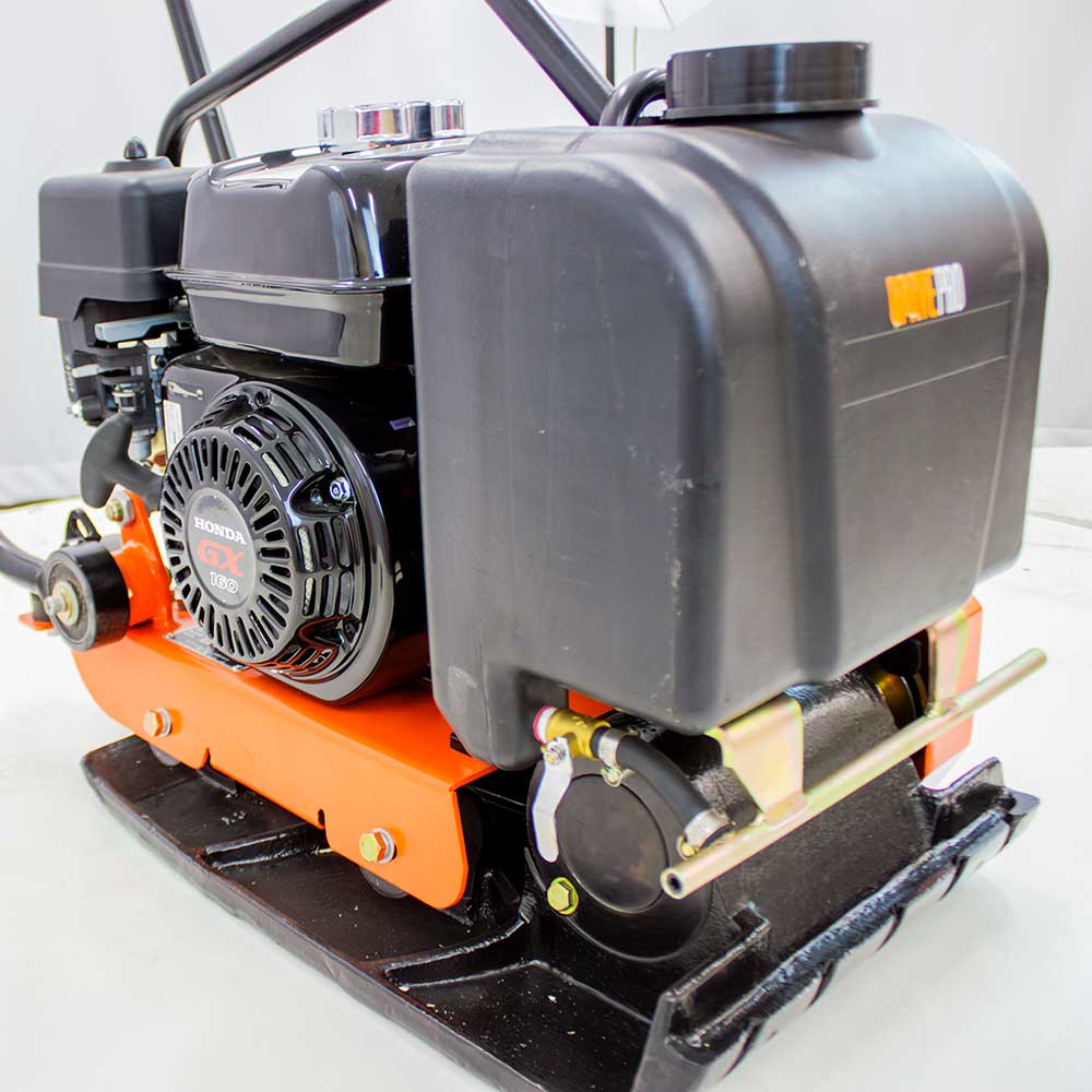 Brave Forward Plate Compactor | 14 In. | Rubber Mat, Tank, and
